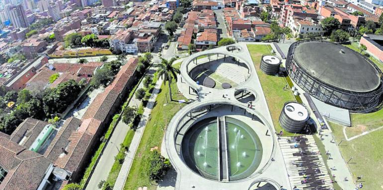 Lápiz de Acero al diseño y la arquitectura del país