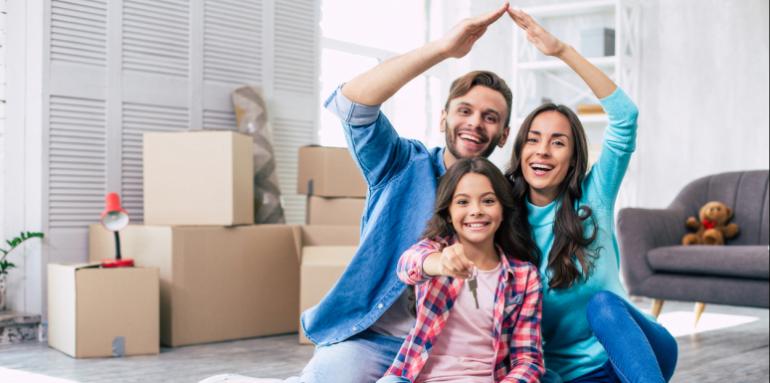 ¿Cómo administrar el sueldo para comprar vivienda en Colombia?